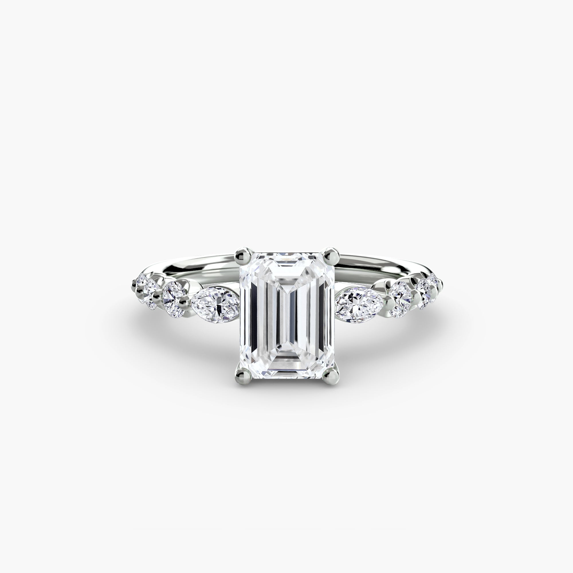 Velora Cluster Ring – Round Cut