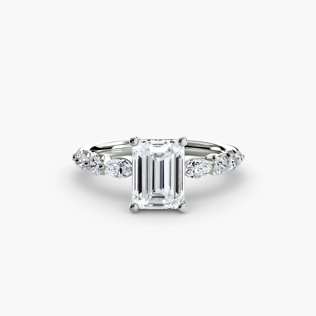 Velora Cluster Ring – Round Cut