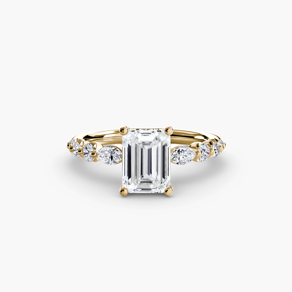 Velora Cluster Ring – Round Cut