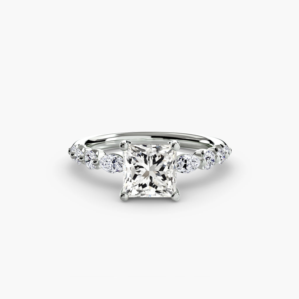 Velora Cluster Ring – Round Cut