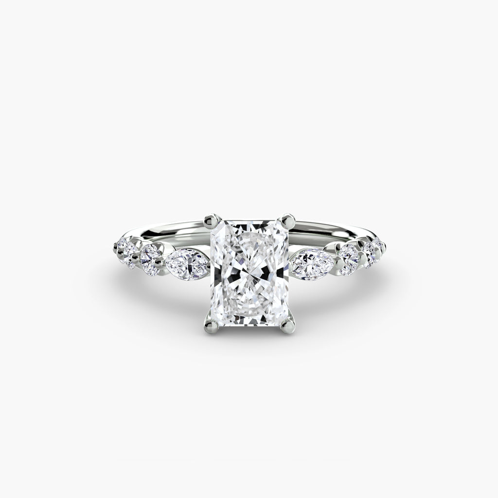 Velora Cluster Ring – Round Cut