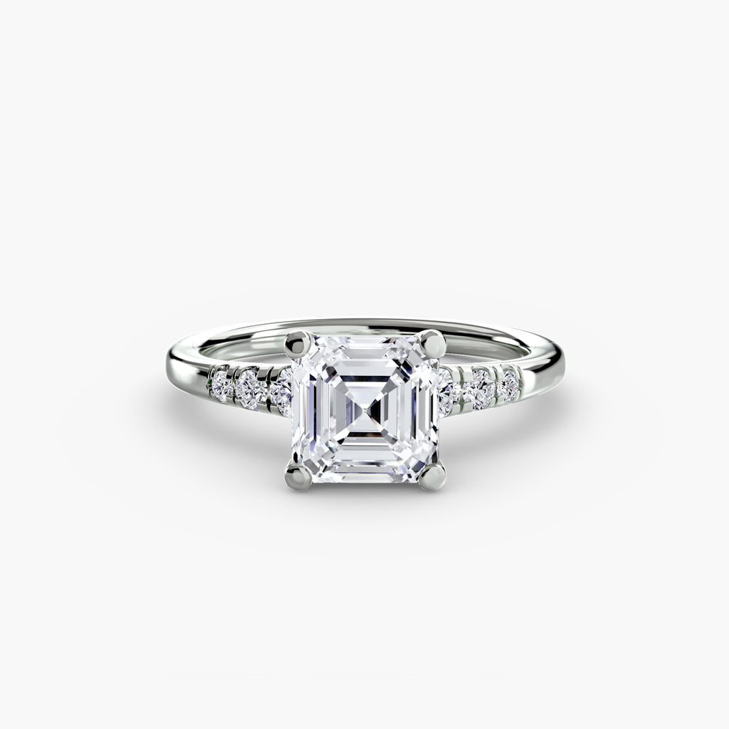 Auriona Solitaire Ring – Round Cut