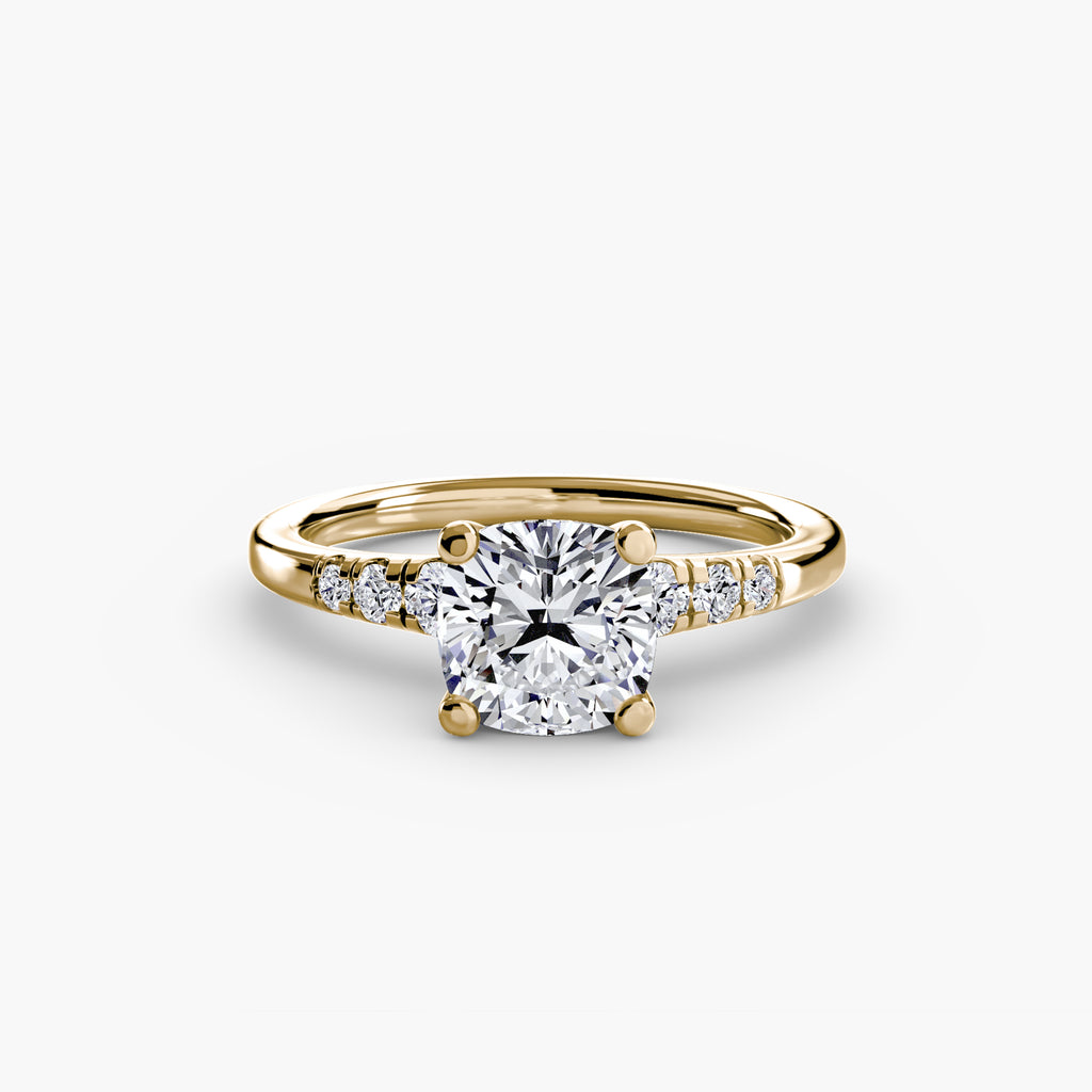 Auriona Solitaire Ring – Round Cut