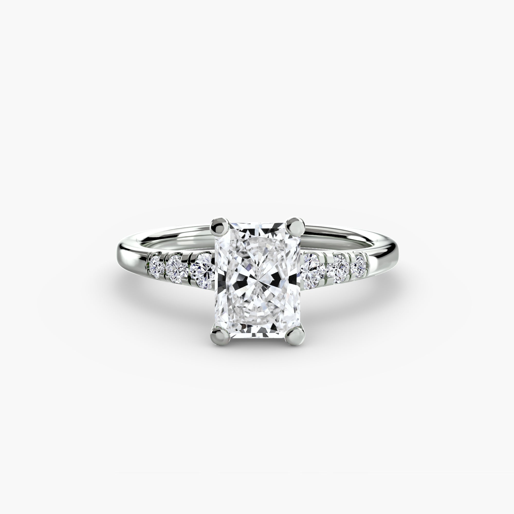 Auriona Solitaire Ring – Round Cut